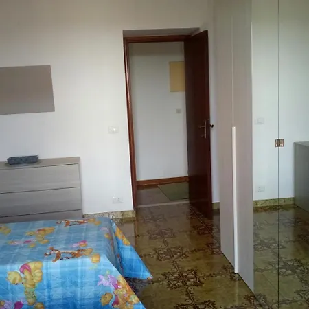 Anna's House